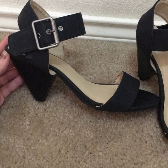 Heeled sandals! open to offers - Picture 2 of 5